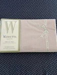Nip Wamsutta Supercale Plus Twin Flat Sheet Gangnam Checked , English Rose. Fixed Price $10.00.
