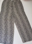 Women's Summer Pants Suzelle Size 8 Made In Hong Kong Rayon/acetate W/pockets. Fixed Price $11.95.