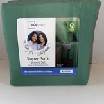 Mainstays Super Soft Sheet Set Queen Size Brushed Microfiber Green Lily New. Fixed Price $21.94.
