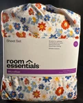 Target Brand Room Essentials Microfiber Full Sheet Set Floral. Fixed Price $12.00.