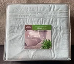 Elco Products 1800 Collection Sheet Set Flat Fitted Cal King Light Blue. Fixed Price $60.00.