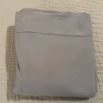 Fieldcrest Queen Size Flat Sheet Only Light Grey 100 % Cotton. Fixed Price $15.00.