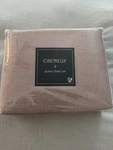 Cremieux Queen Sheet Set. Fixed Price $35.00.