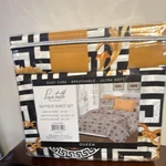 Paris Textile Collection Queen Sheet Set Ultra Soft Wrinkle Free Geometric. Fixed Price $29.99.