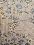King Set Hydrangea Blue White Green Floral Envogue New. Fixed Price $44.99.