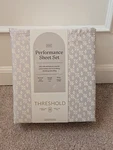 Threshold 400 Thread Count Holiday Performance Sheet Set Full Twinkle Stars New. Fixed Price $37.99.