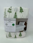 Huntington Home Winter Holiday Cotton Flannel Twin 3PC Sheet Set Christmas Tree. Fixed Price $24.99.