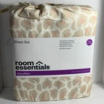 Room Essentials Twin/twin Xl Sheet Set Pink Leopard Print New Package W/ Bag. Fixed Price $9.99.