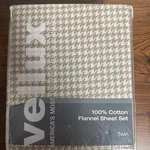 Westpoint Home Vellux Flannel Twin Sheet Set Houndstooth Tan Nip. Fixed Price $35.99.