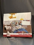 New The Peanuts Movie Twin Sheet Set Sku TR121 Snoopy, Charlie Brown And Friend. Fixed Price $39.99.