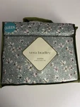 New Vera Bradley Queen Sheet Set 6 Piece Green, White, And Pink Floral Polyester. Fixed Price $32.00.