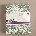 Room Essentials, Soft, Microfiber Green/white Floral Sheet Set Twin/xl. Fixed Price $9.75.