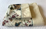 Vintage Jc Penney Percale Berries & Leaves Full Flat Sheet 2 Pillowcases. Fixed Price $24.50.
