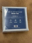 Malouf Weekender 600 Thread Count Cotton Blend Sheet Set Full Double Size Slate. Fixed Price $59.00.