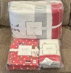 New Pottery Barn Teen Dr. Seuss The Grinch Twin Quilt Sham Red Cotton Sheet Set. Fixed Price $269.95.