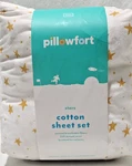 Pillowfort Stars Cotten Sheet Set - Twin 220 Thread Count Kids/teens. Fixed Price $29.99.