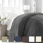 Essential Comforter Softest Bedding By Kaycie Gray Basics. Fixed Price $69.99.