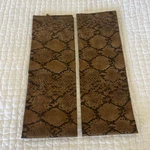 2 Ralph Lauren Home Nottoway Snake Skin Standard Pillow Cases Pair. Fixed Price $149.99.