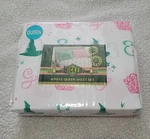 Wicked Queen 4-PIECE Sheet Set White/pink/green Elphaba Glinda Poly. Fixed Price $22.99.