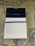 Ralph Lauren Palmer Percale Twin Flat Sheet -white /navy Retail $115. Fixed Price $47.50.