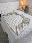 Croft & Barrow Cream King Fitted Sheet Size 78"X80" Bed. Fixed Price $20.00.