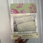 Wicked: For Good X Katie Kime Green & Pink Full Size Bed Sheet 4 Pc Set New. Fixed Price $10.49.
