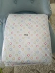 Lorena Garcia King 250 Thread Count 100% Cotton Sateen Sheet Set. Fixed Price $39.00.