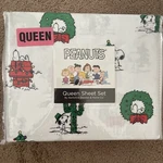 4PC Berkshire Peanuts Queen Christmas Sheet Set Snoopy Woodstock Cactus Wreath. Fixed Price $40.00.