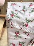 Laura Ashley Cotton Percale Queen Size Sheet Set Mistletoe Berry Christmas. Fixed Price $84.00.