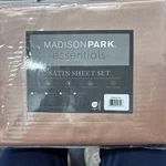 Full Satin Luxury 6PC Sheet Set Blush Madison Park Brand New Facotry Sealed. Fixed Price $29.95.