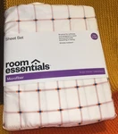 Room Essentials Ivory W/ Pink Grid Pattern Brushed Microfiber Xl Twin Sheet Set. Fixed Price $10.00.