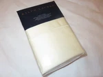 Ralph Lauren 624TC Sateen Queen Flat Sheet Hollywood Cream New $145. Fixed Price $79.95.
