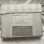 Room & Retreat Collection Egyptian Cotton 500 Thread Count - Full Sheet Set. Fixed Price $40.00.