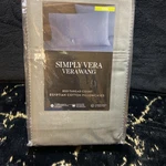 Simply Vera Wang 800 Thread Egyptian Count King Pillowcase Set. Gray. Fixed Price $29.99.