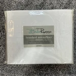 Bella Russo Brushed Microfiber Queen Sheet Set White Wrinkle Resistant Polyester. Fixed Price $11.99.