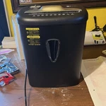8-SHEET Paper Shredder Black 20 Lb Capacity. Fixed Price $20.98.