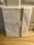 Matouk Lowell White/champagne 600TC Egyptian Cotton Full/queen Flat Sheet. Fixed Price $178.59.