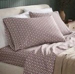 Threshold Performance Full Sheet Set Woodblock Leaf Red 100% Cotton 400 Tc. Fixed Price $18.00.