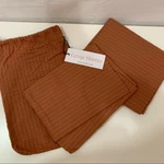 Crisp Sheets 21 X 31 Pillow Case Set In Terra Cotta. Fixed Price $30.00.