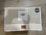 Ugg Queen Sheet Laure 100% Tencel Lyocell Deep Fitted Set, Stone.. Fixed Price $145.00.
