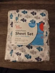 Just Home 4 Piece Queen Sheet Set 100% Polyester Microfiber New. Fixed Price $13.99.