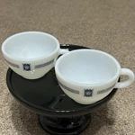 Vintage Wt Grants Bradford House Restaurant Pyrex 6OZ Coffee Tea Mugs Set 2. Fixed Price $21.99.