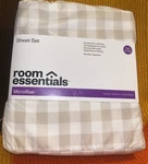 Microfiber Sheet Set Room Essentials Twin/ Xl-twin. Fixed Price $10.00.