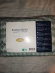 Berkshire Polarfleece Full Sheet Set W/2 Standard Pillow Cases-sage **nib**. Fixed Price $65.99.