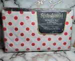 Springmaid Wondercale No Iron Percale Queen Fitted Sheet Charmed Circle Red Dots. Fixed Price $30.00.