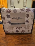 Eddie Bauer Home Twin Flannel Sheet Set Nip Tossed Snowflake 100% Cotton. Fixed Price $25.00.