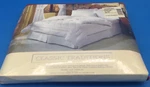 Jc Penny Classic Traditions Queen Flat Sheet Red 200 Thread Count Color Forum. Fixed Price $22.88.