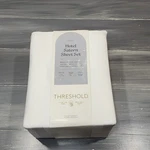 Threshold Queen Hotel Sateen Sheet Set 800 Thread Count 100% Cotton Damask White. Fixed Price $69.99.