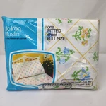 Jc Penney Floral Faux Cross Stitch Fitted Sheet Full Size No Iron Muslin. Fixed Price $18.00.
