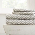 Home Collection Gray Puffed Chevron Geo Patterned Microfiber King Sheet Set. Fixed Price $20.00.